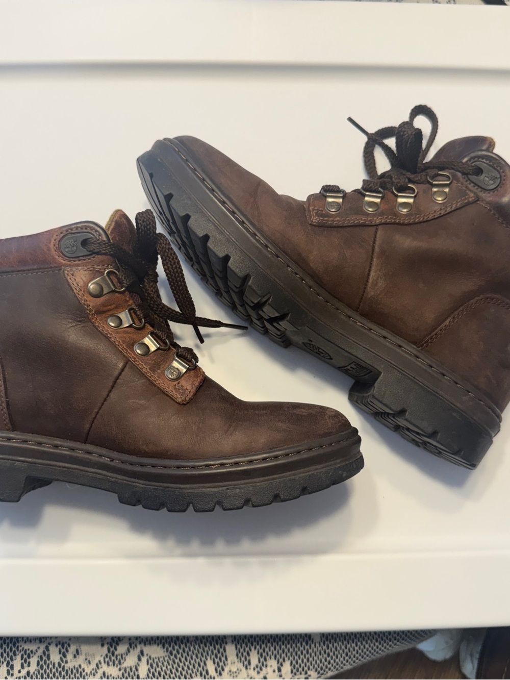 Timberland Women's Brown Hiking Work Boots-READ